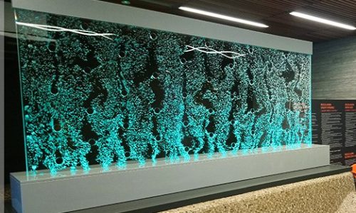 декоративна водна стен